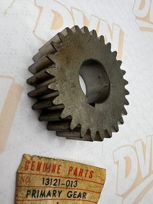 NOS OEM New Kawasaki Primary Pinion H1 KH500 13121-013