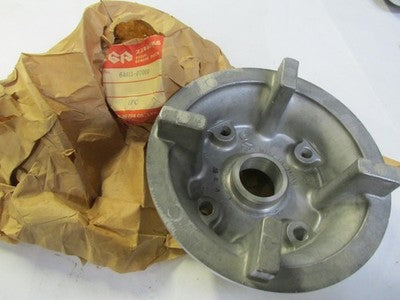 Suzuki NOS GT185, RV125, TC120,B100P B105P Rear Sprocket Mount   64611-07000