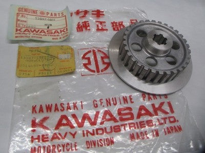 Kawasaki KE100 KM100 KD80 G3SS G3TR G4TR G5 Clutch Hub NOS P/N 13087-1011