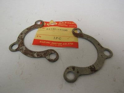 Suzuki NOS TM400 Cyclone, TS400 Apache, Retainer, Bearing # 24741-16500 sold as