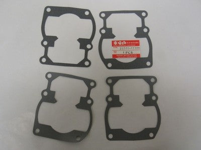 Suzuki RM100 RM125 TS125 TS100 New Base Gasket OEM 11241-41300 11241-41310 (4)