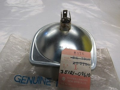 Suzuki   S32-2    NOS Headlight Unit 35121-09610