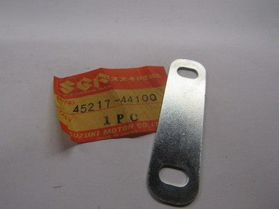 NOS Vintage Suzuki OEM Seat Plate Bracket 45217-44100 82-83 GS1100E GS450E