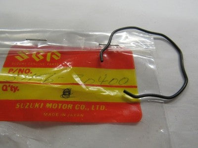 SUZUKI PE 175 T X 1980-1981 RINK STOPPER # 51156 -30400 NOS OEM