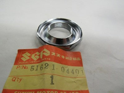 SUZUKI JR50 FA NOS STEERING UPPER RACE   51621-04400