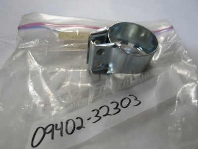 SUZUKI  NOS OEM CLAMP 09402-32303