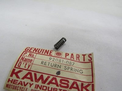 Kawasaki NOS NEW 92081-087 Return Spring KV MT1 KV75