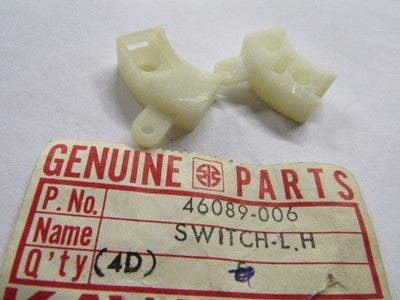 KAWASAKI S2 H1 H2 KH500 LEFT HANDLEBAR SWITCH PART 46089-006 SOLD AS 2