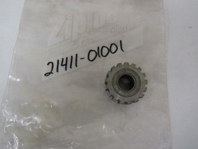 Suzuki M12 M15  M15D NEW OEM Clutch Centre Hub Sleeve 21411-01001  NEW