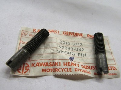Kawasaki NOS NEW 92043-042 Change Pedal Spring Pin A1 A7 C2 D1 G3 J1 sold as 2