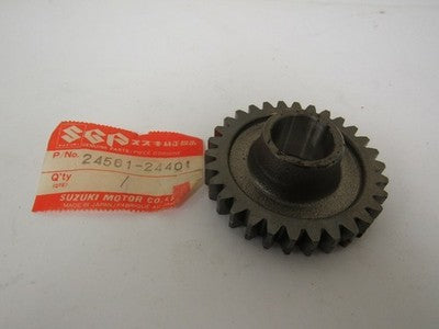 NOS SUZUKI ALT125 LT125 TRANSMISSION REVERSE IDLER GEAR 24561-18910 NEW OEM