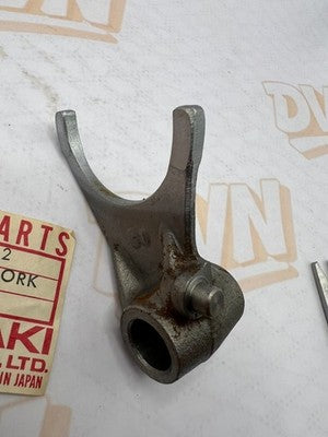 Kawasaki NOS NEW 13140-062 2nd & 3rd Selector Fork KT KX KT250 KX250
