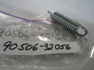 NOS OEM YAMAHA CS5 RD200B TENSION SPRING   174-27116-00   90506-32056-00