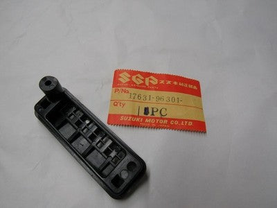 17631-96301 17631-96320 Water Filter for Suzuki Outboards 30 HP
