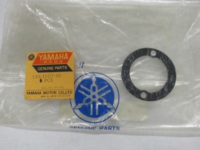 NEW OEM YAMAHA 76 77 78 RD400 LEFT CRANKCASE CAP GASKET    1A0-15457-00-00