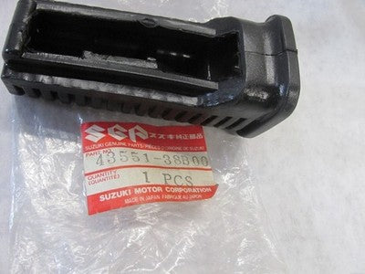 Suzuki Vz800 Marauder Vs800 Intruder Front Footrest Rubber PN 43551-38b00