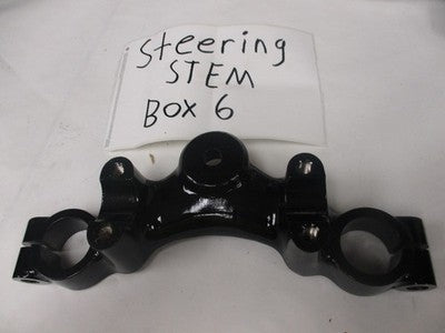 NOS Suzuki GT185 TC125 TC185 Steering Stem Head 51311-28012-019