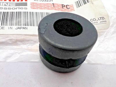 Yamaha GROMMET 90480-14198-00 OEM NEW