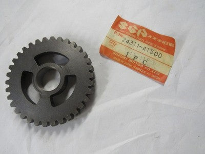 SUZUKI PE175 RS175 TRANSMISSION 1ST DRIVEN GEAR OEM NOS 24311-41500
