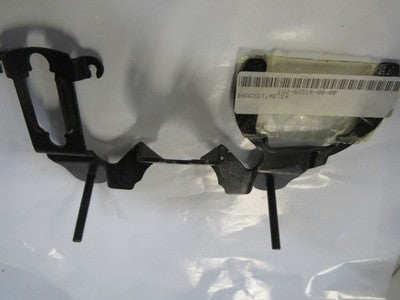 NOS NEW YAMAHA YX600 RADIAN 1986-90 SPEEDOMETER BRACKET OEM # 1UJ-83519-00