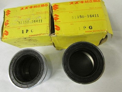 SUZUKI 1969 TS250 SAVAGE NOS FORK NUT AND FORK SEAL SET 51150-16411