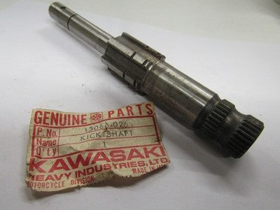 Kawasaki NOS NEW 13066-026 Kickstarter Shaft F5 F8 F9 F81M Big Horn Bison