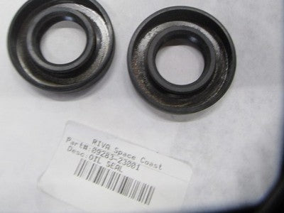NOS Suzuki MT50 F50 R.H. crankshaft Oil Seal 09283-23001 sold as 2