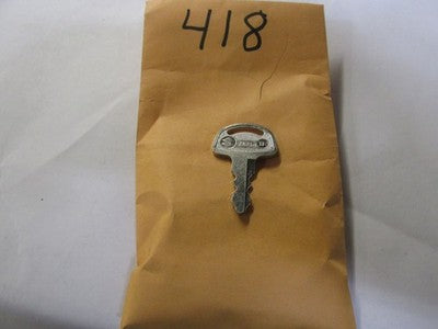 Vintage Suzuki  OEM Factory Pre Cut Motorcycle Key # 418