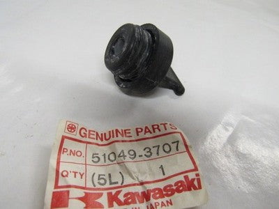 NOS NEW OEM FACTORY KAWASAKI 1986 1988 JS300 OIL TANK CAP 51049-3707