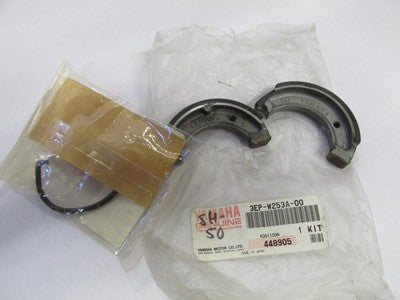 Genuine Yamaha SH 50 Razz Front Brake Shoes New OEM # 3EP-W253A-00-00