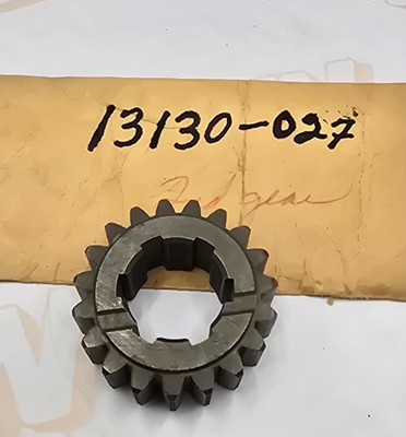New OEM Kawasaki 13130-027 Drive Shaft Second Gear NOS