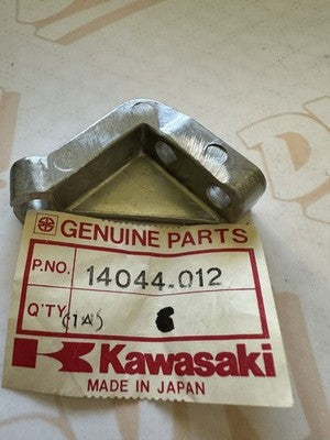 1 NOS Kawasaki 14044-012 KX125 KE125 KD125 Wire Cable Guide Holder Bracket OEM