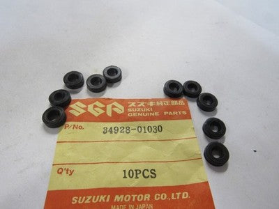 NOS  SUZUKI RV90 RV125 TS185 TS125 SPEEDOMETER CABLE  SEAL 34928-01030 SET OF 10
