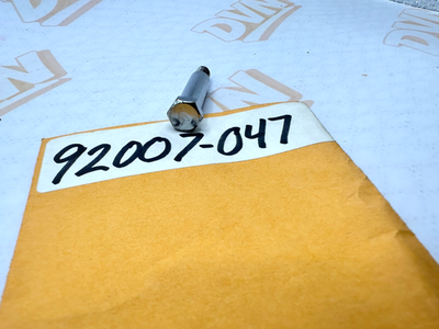 NOS KAWASAKI KZ440 KH400 KZ900 KZ650 KZ1000 H1 HEX HEAD BOLT 92007-047 OEM