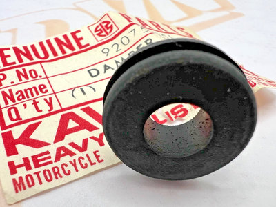 KAWASAKI NOS NEW (92075-051)  Rubber Damper
