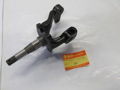 NOS NEW 1985-87 Suzuki LT 230 G Shaft Right Steering Spindle Knuckle 51231-24502