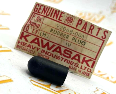 Carburetor Rubber Plug Cap Stopper Rubber Bung For Kawasaki 92068-006 92068006
