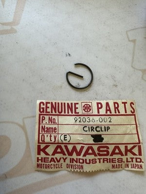 1 NOS Genuine92036-002  Kawasaki F1 B8 Piston Pin Circlip Cir Clip PART OEM NEW