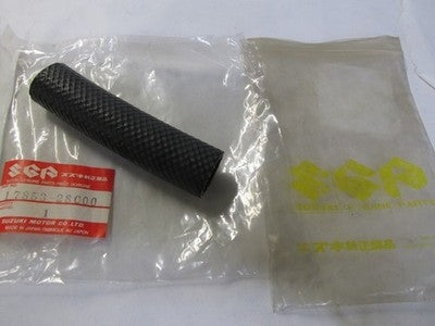 Suzuki RM125 RM250 1989-1990 RMX250 1989-1992 NOS OEM Radiator Hose 17853-28C00