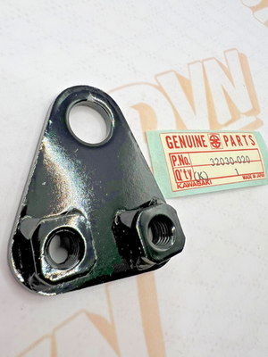 Kawasaki NOS NEW 32030-020 Engine Mount Plate F5 F8 F9 F81M Big Horn Bison
