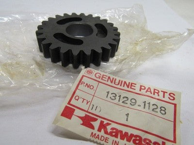 NOS KAWASAKI 1979-1982 KX420 KDX450 TOP DRIVE GEAR PART# 13129-1128