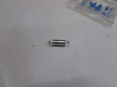 NOS SUZUKI OEM 35154-11610 HEADLAMP SPRING T500 T20 T350 GT380 T305 TC250