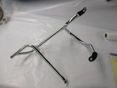 New Genuine Honda 1982 GL1100 Right Saddlebag Stay 84250-MB9-770