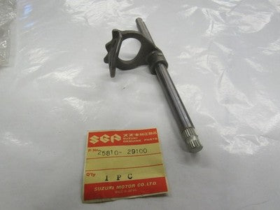 NOS SUZUKI 1974-1977 TC185  REDUCTION SHIFTING ARM 25810-29100 NEW OEM