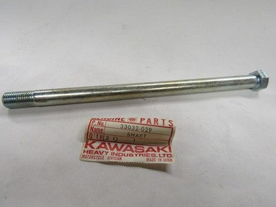 Kawasaki G4TR F6 F7 KV100 Swingarm Pivot Bolt 33032-029 NOS