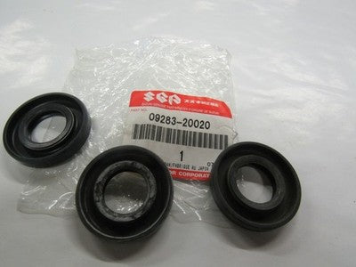 GENUINE NOS SUZUKI PART 09283-20020 OIL SEAL  72-78 RV90  NOS SOLD AS 3