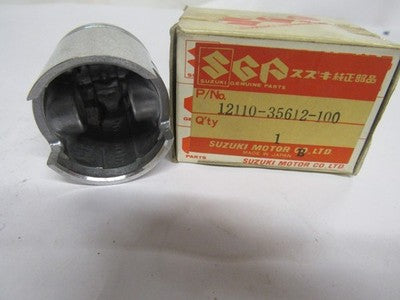 NOS  ORIGINAL OEM SUZUKI 1.0MM OVER   PISTON  FZ50 RM50  OR50  12110-35612-100