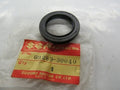 Suzuki DR250 82-87 GN250 82-99 G/Box Transmission Oil Seal Genuine 09283-30040