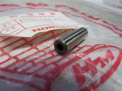 GENUINE NOS Honda PIN, PISTON 13111-GC7-000