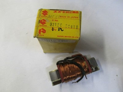 Suzuki TS50 1973-74 nos lighting coil   32120-26611